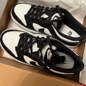 Nike Dunk Low